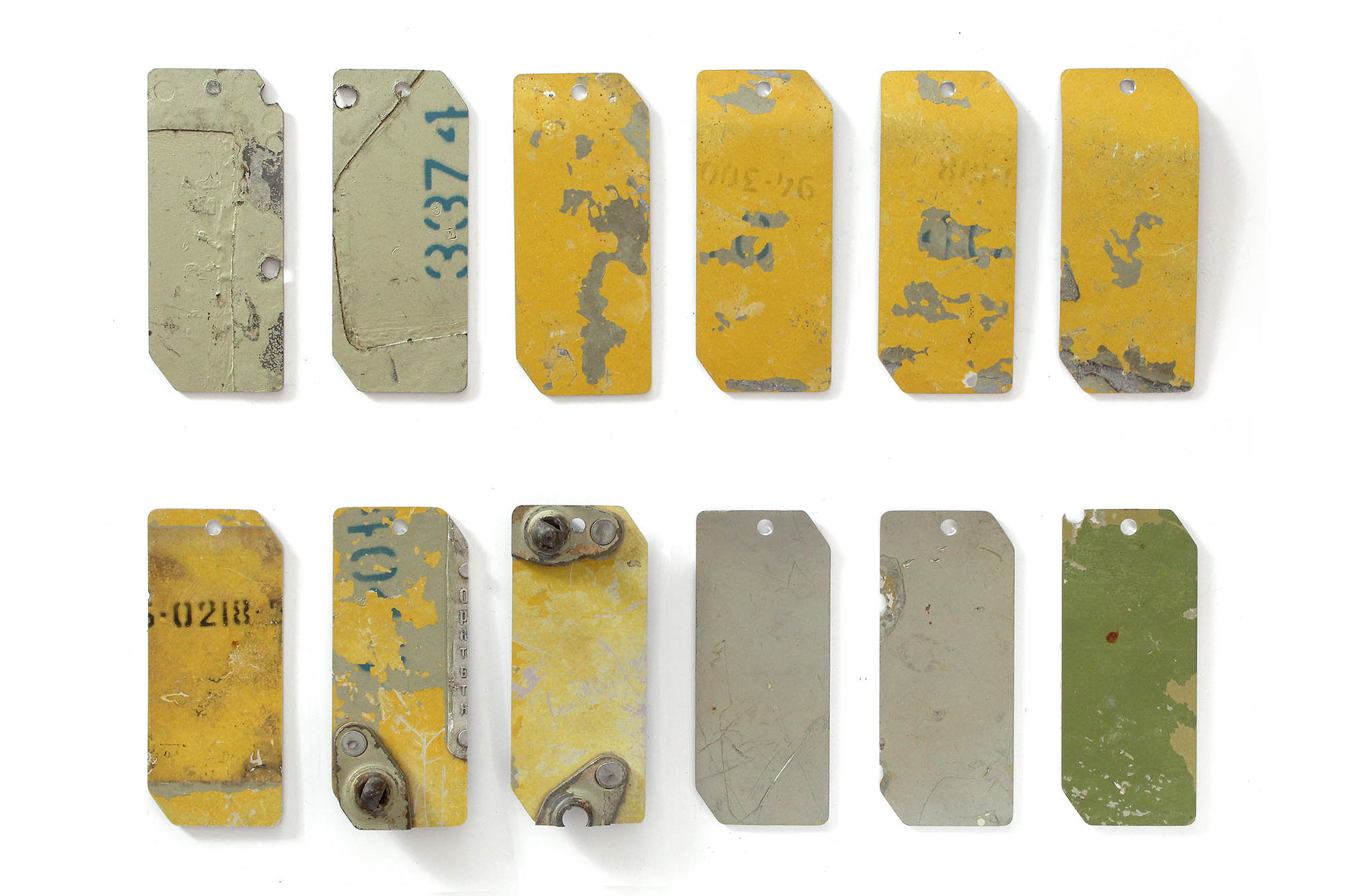 Yugoslav MiG-21 Black stenciled tags - 1 | 143-154 - Image 3